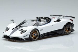 Pagani Zonda HP Barchetta Carbon Fiber Weiß LCD 1:18 LCD18009 WH Metall