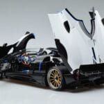 Pagani Zonda HP Barchetta Carbon Fiber Weiß LCD 1:18 LCD18009 WH Metall - image 7 of 9