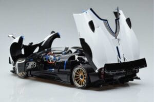 Pagani Zonda HP Barchetta Carbon Fiber Weiß LCD 1:18 LCD18009-WH Metall — Bild 7 von 9