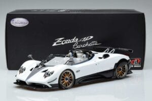 Pagani Zonda HP Barchetta Carbon Fiber Weiß LCD 1:18 LCD18009-WH Metall — Bild 9 von 9