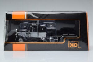 Peterbilt 350 Schwarz IXO 1:43 TR114 Metall — Bild 6 von 6