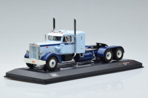Peterbilt 350 Blau IXO 1:43 TR133