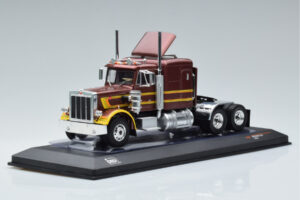 Peterbilt 359 Braun IXO 1:43 TR043