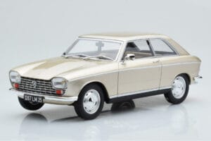 Peugeot 204 Coupe Beige Otto 1:18