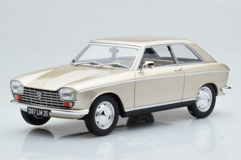 Peugeot 204 Coupe Beige Otto 1:18