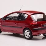 Peugeot 206 S16 Rot Otto 1:18 - image 5 of 6