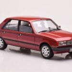 Peugeot 305 GTX Rot Plaisir Otto 1:18 - image 4 of 6
