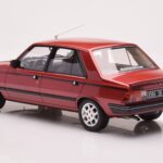Peugeot 305 GTX Rot Plaisir Otto 1:18 - image 5 of 6