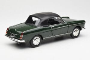 Peugeot 404 Cabriolet Antique Green Limitierte Auflage Norev 1:18 184829 Metall — Bild 3 von 8