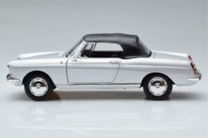 Peugeot 404 Cabriolet Silber Norev 1:18 184835 Metall — Bild 4 von 8
