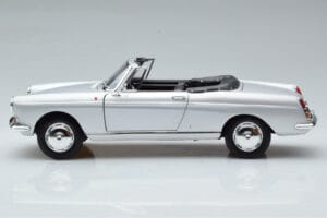 Peugeot 404 Cabriolet Silber Norev 1:18 184835 Metall — Bild 5 von 8