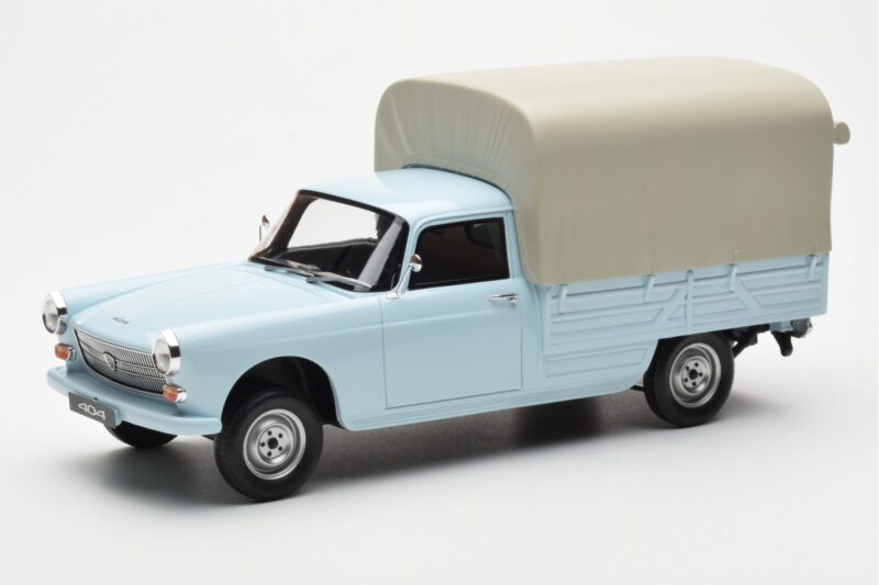 Peugeot 404 Pickup Bache Pastellblau Otto 1:18