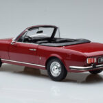 Peugeot 504 Cabriolet Rot Norev 1:18 - image 7 of 8