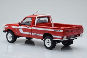 Peugeot 504 Dangel Pickup Rot Otto 1:18 OT436 Resin — Bild 5 von 6