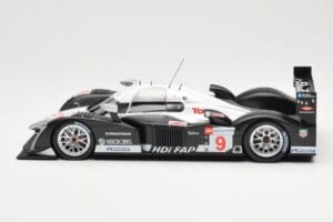 Peugeot 908 HDI FAP LMP1 #9 F. Montagny / R. Zonta / N. Kilen 3rd Place 24 Hours of Le Mans 2008 Minichamps 1:18 150081209 Me — Bild 3 von 6