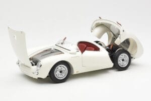Porsche 550 Spyder 70 Jahre Edition Weiß Schuco 1:18 450033300 Metall — Bild 2 von 8