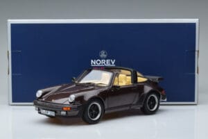 Porsche 911 964 Turbo Targa Braun Norev 1:18 187665 Metall — Bild 8 von 8