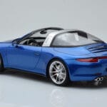 Porsche 911 991 4S Targa Blau GT Spirit 1:18 - image 4 of 5