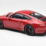 Porsche 911 991 Carrera GTS Carmine Rot Schuco 1:18 - image 7 of 8