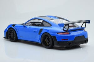 Porsche 911 GT2 RS 991.2 Weissach Package Blau Schwarze Magnesiumfelgen Minichamps 1:18 153068316 Metall — Bild 5 von 6