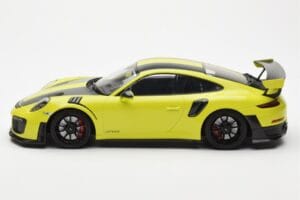 Porsche 911 991.2 GT2 RS Hellgrün Mit Schwarzen Magnesium-Felgen Minichamps 1:18 155068300 Metall — Bild 3 von 6