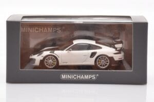 Porsche 911 991.2 GT2 RS Weiß Minichamps 1:43 CA04318004 Metall — Bild 4 von 4