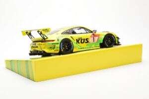 Porsche 911 991.2 GT3 R #1 Manthey Racing 24 Hours Nurburgring 2022 Minichamps 1:18 MG-M-911-24H-22-1801 Metall — Bild 3 von 6