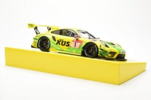 Porsche 911 991.2 GT3 R #1 Manthey Racing 24 Hours Nurburgring 2022 Minichamps 1:18 MG-M-911-24H-22-1801 Metall — Bild 4 von 6