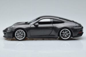 Porsche 911 992 GT3 Touring Package Grau Norev 1:18 187305 Metall — Bild 4 von 7