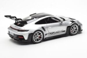 Porsche 911 992 GT3 Weissach Pack GT Silber Metallic Norev 1:18 187366 Metall — Bild 3 von 8