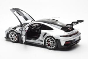 Porsche 911 992 GT3 Weissach Pack GT Silber Metallic Norev 1:18 187366 Metall — Bild 5 von 8