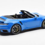 Porsche 911 992 Turbo S Shark Blau GT Spirit 1:18 - image 2 of 6