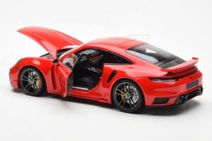Porsche 911 992 Turbo S Sport Design Rot Minichamps 1:18 113069078 Metall — Bild 5 von 8