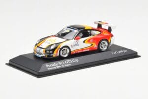 Porsche 911 996 GT3 Cup #10 G. Horion Porsche Supercup 2006 Minichamps 1:43 400066410 Metall — Bild 2 von 4