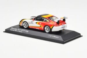 Porsche 911 996 GT3 Cup #10 G. Horion Porsche Supercup 2006 Minichamps 1:43 400066410 Metall — Bild 3 von 4