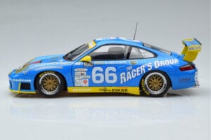 Porsche 911 996 GT3 R #6 24 Hours of Daytona GT Class Winner 2002 AUTOart 1:18 80273 Metall — Bild 4 von 7