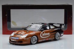 Porsche 911 996 GT3 R #2 S. Miau Carrera Cup Asia 2004 AUTOart 1:18 80488 Metall — Bild 7 von 7