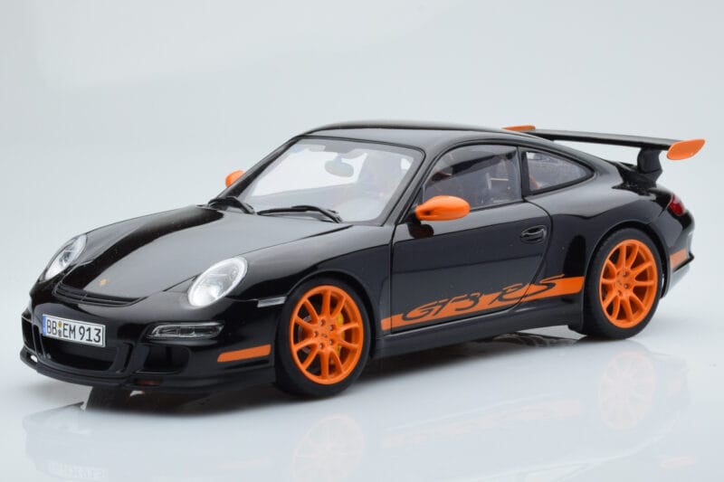 Porsche 911 997 GT3 RS Schwarz AUTOart 1:18