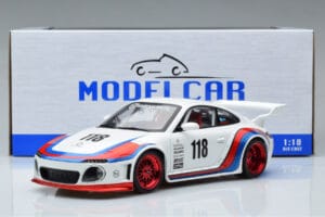 Porsche 911 997.2 RWB n118 Old New Martini MCG 1:18 MCG18328 Metall — Bild 6 von 6