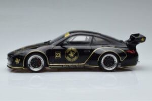 Porsche 911 997.2 RWB n23 Old New JPS MCG 1:18 MCG18326 Metall — Bild 3 von 6