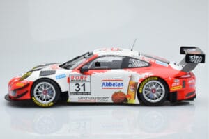 Porsche 911 GT3 R Frikadelli Racing Team #31 M. Arnold / I. Fernandez Winners VLN Round 3 2018 Minichamps 1:18 153186991 Meta — Bild 3 von 6
