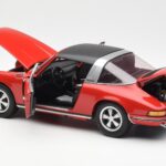 Porsche 911 Targa S Rot Schuco 1:18 - image 6 of 9