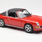 Porsche 911 Targa S Rot Schuco 1:18 - image 7 of 9