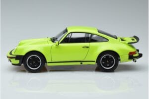 Porsche 911 930 Turbo 3.0 Hellgrün Norev 1:18 187666 Metall — Bild 4 von 7