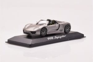 Porsche 918 Spyder Grau Metallic Minichamps 1:43 WAP0201910B Metall — Bild 2 von 4