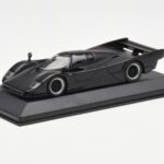 Porsche 962 Dauer Street Schwarz Matt Minichamps 1:43 - image 2 of 4