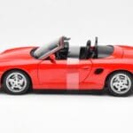 Porsche Boxster 986 Rot UT Models 1:18 - image 3 of 6