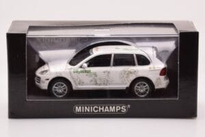 Porsche Cayenne Concept Schaeffler Gruppe Automotive Minichamps 1:43 PORSCHE-264306 Metall — Bild 4 von 4
