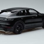 Porsche Cayenne E3 S Coupe Minichamps 1:18 187673 Metall - image 2 of 6