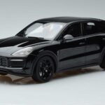 Porsche Cayenne E3 S Coupe Minichamps 1:18 187673 Metall